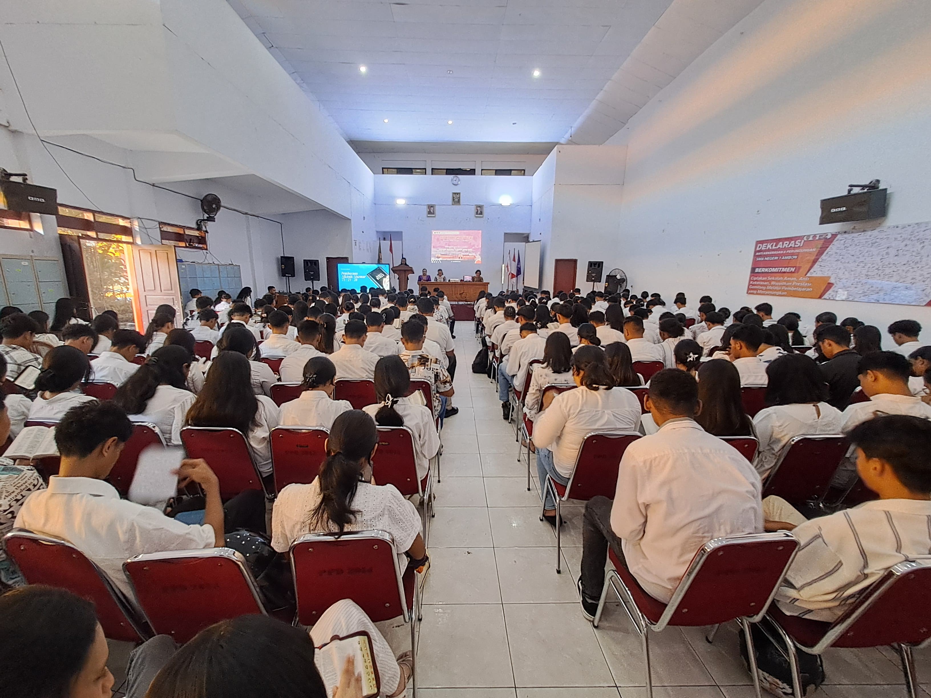 Perkuat Fondasi Iman, 330 Siswa SMAN 1 Ambon Ikuti Pembinaan Spiritualitas Calon Anggota Sidi Gereja